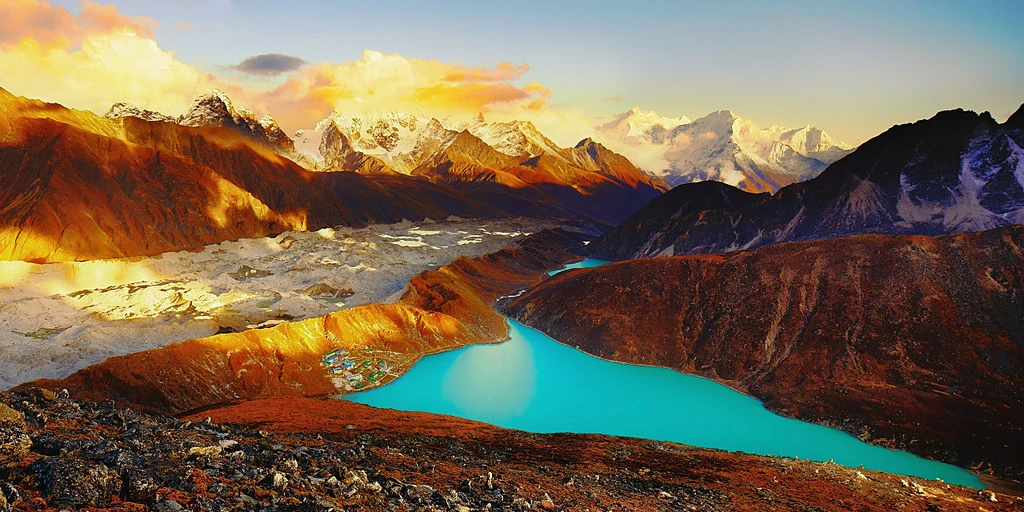 Everest Base Camp Chola Pass Gokyo Trek